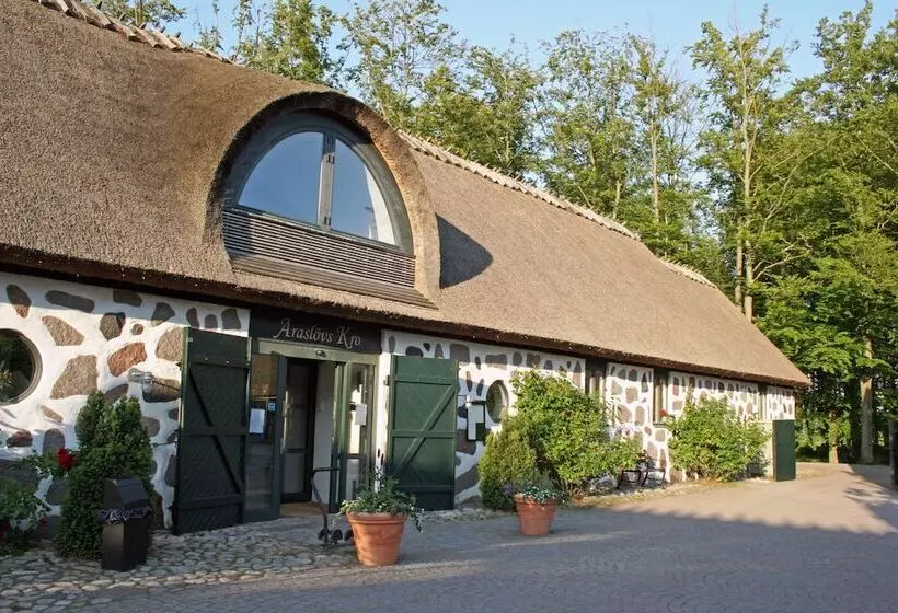 هتل Araslöv Golf & Resort