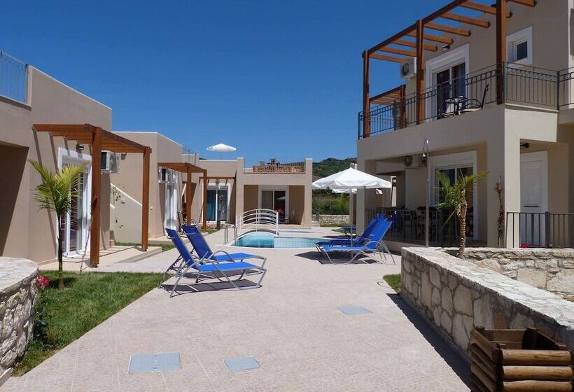 فندق Azure Beach