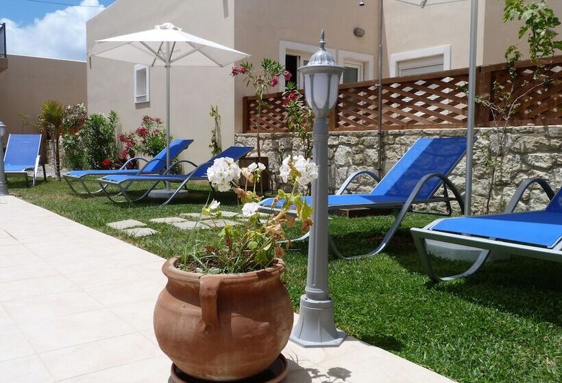 فندق Azure Beach