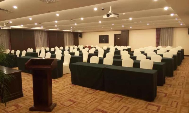 בית מלון כפרי Badaling Hot Spring Resort