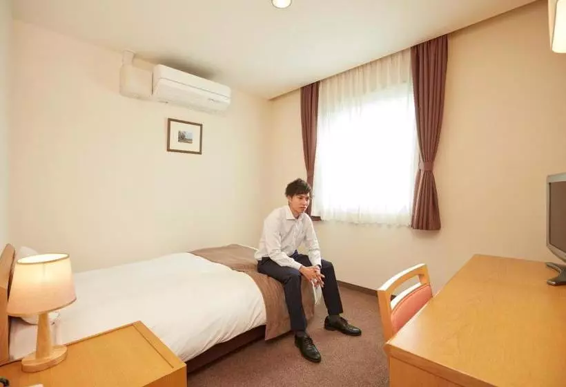 ホテル Folkloro Takahata