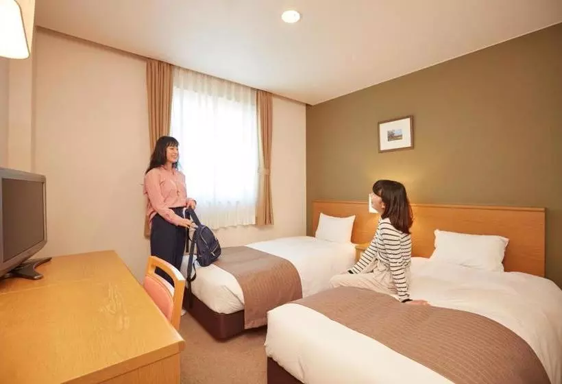 ホテル Folkloro Takahata