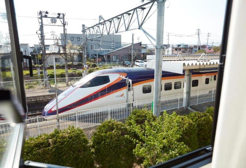 בית מלון כפרי Folkloro Takahata