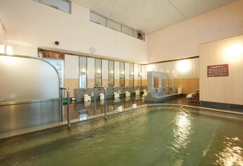 בית מלון כפרי Folkloro Takahata