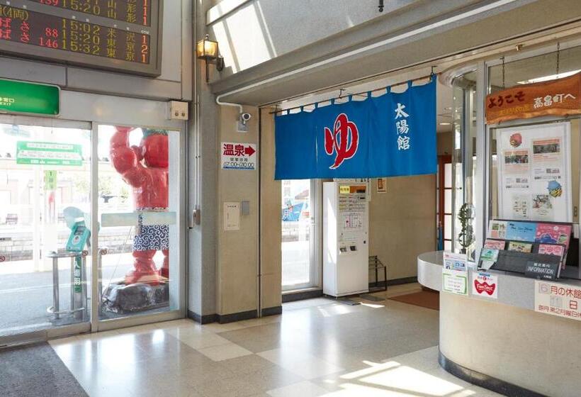 בית מלון כפרי Folkloro Takahata