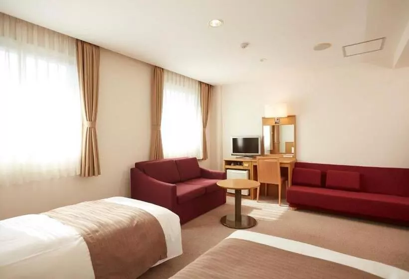 ホテル Folkloro Takahata