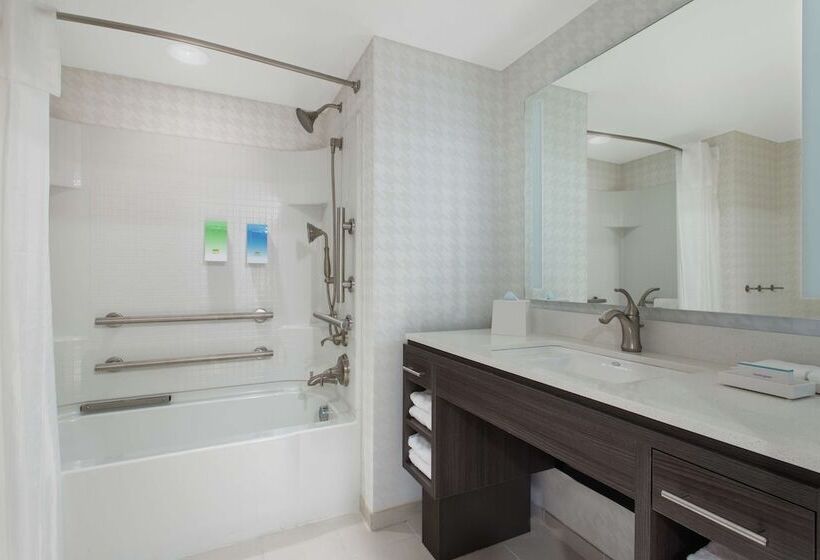 בית מלון כפרי Home2 Suites By Hilton Smithfield, Ri