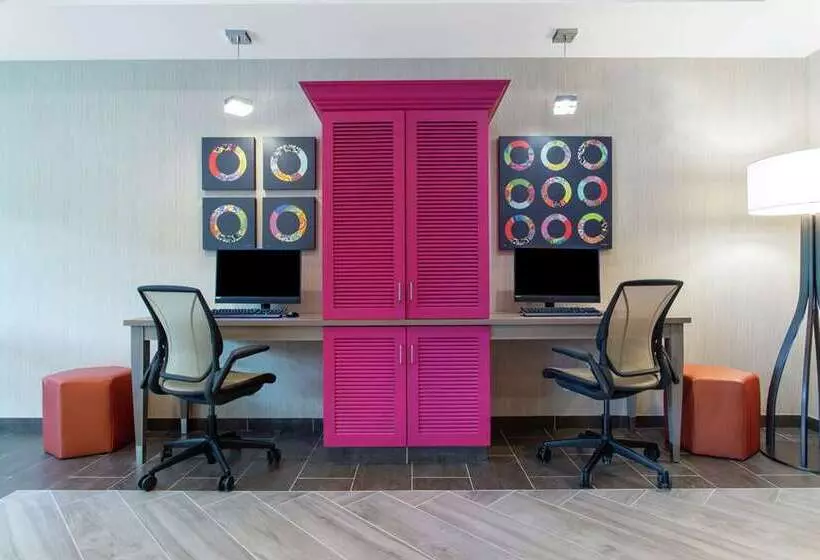 Hotelli Home2 Suites By Hilton Smithfield, Ri