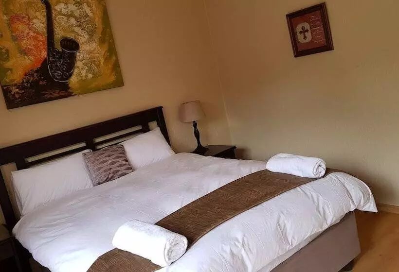 هتل Jophil Guesthouse