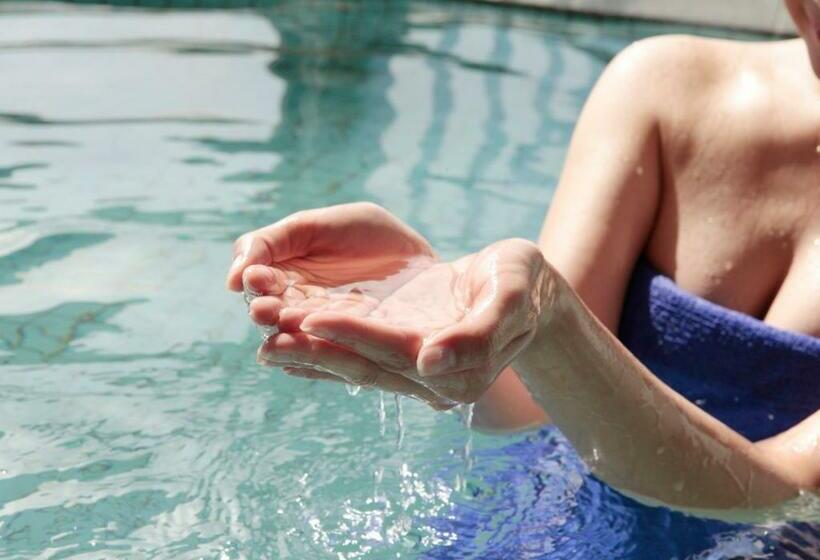 Отель Kyukamura Ohkunoshima