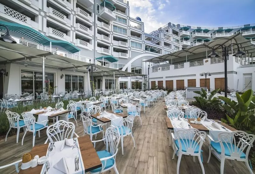 ホテル Limak Cyprus Deluxe