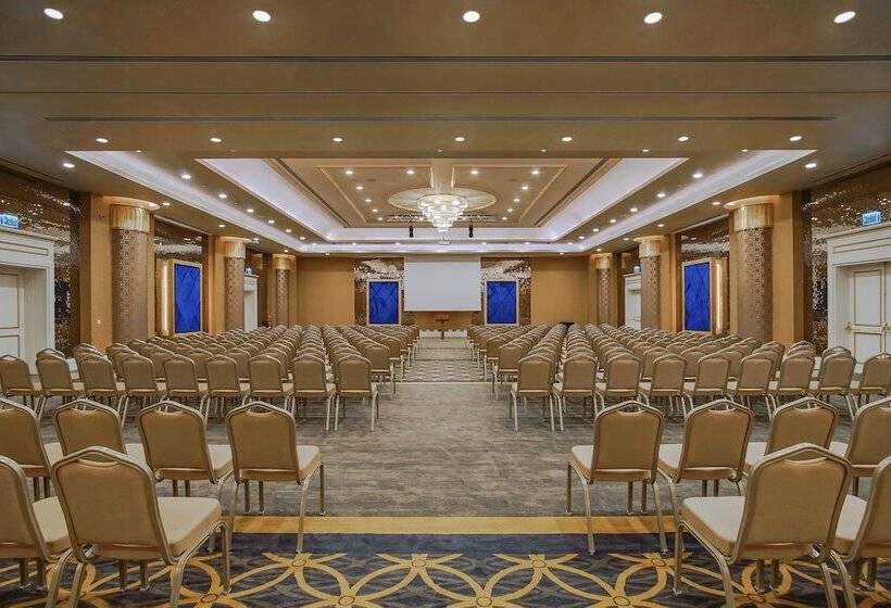 בית מלון כפרי Limak Cyprus Deluxe