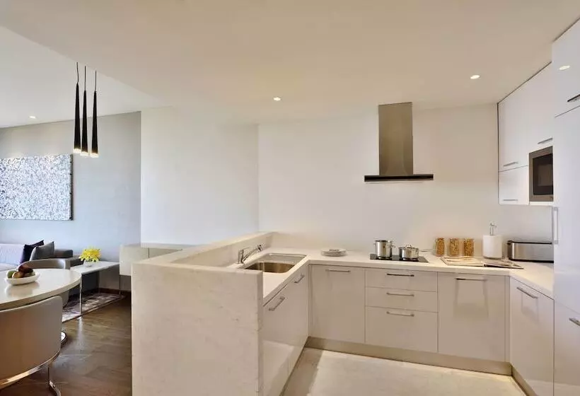 ホテル Marriott Executive Apartments Hyderabad