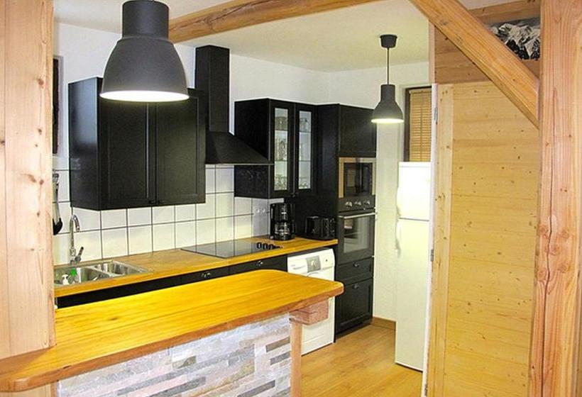 Отель Odalys Chalet Alpenvue