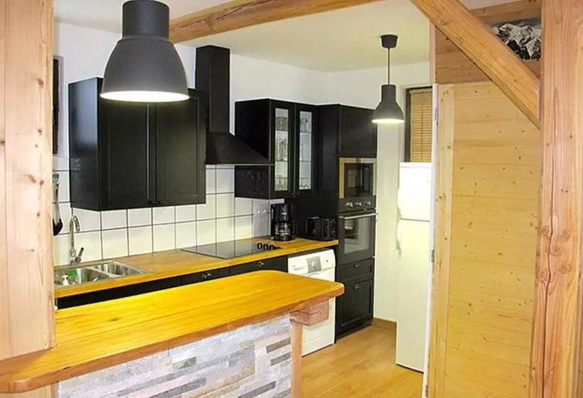 Hotelli Odalys Chalet Alpenvue