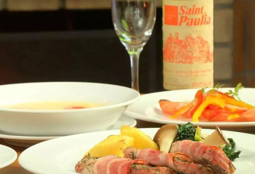 Hotelli Pension Saint Paulia