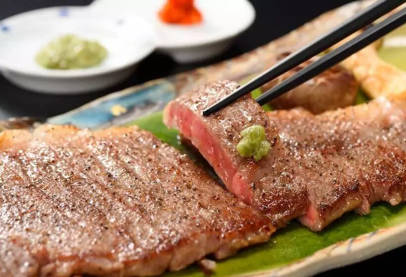 Hotelli Ryokan Tarobee