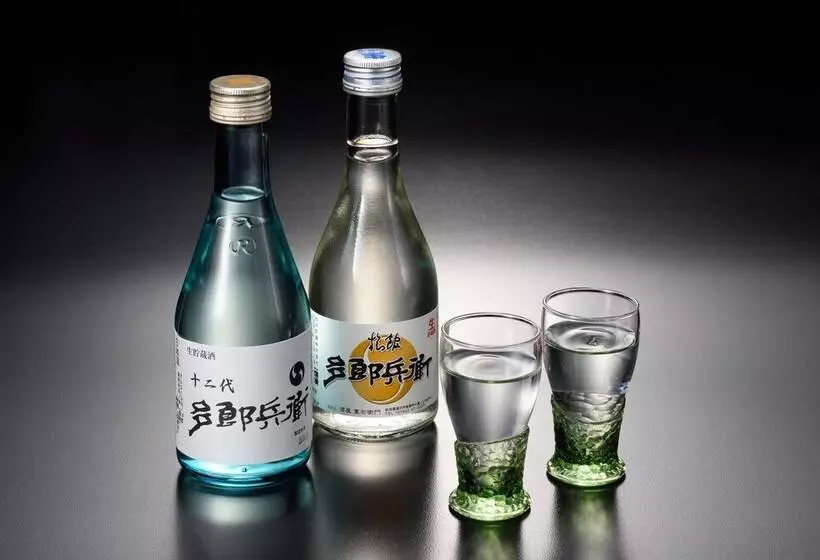 Hotelli Ryokan Tarobee