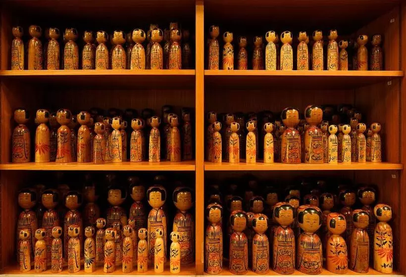 Hotelli Ryokan Tarobee