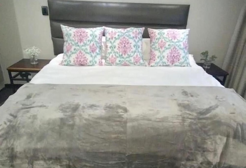 בית מלון כפרי Shawu Lodge & Conference