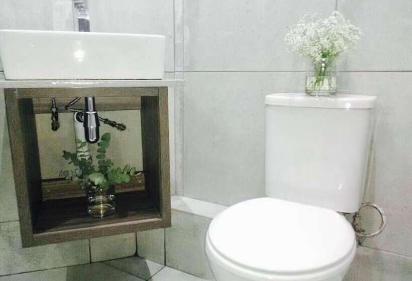 בית מלון כפרי Shawu Lodge & Conference