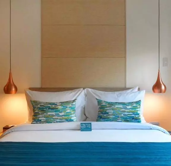 ホテル The Cirque Serviced Residences