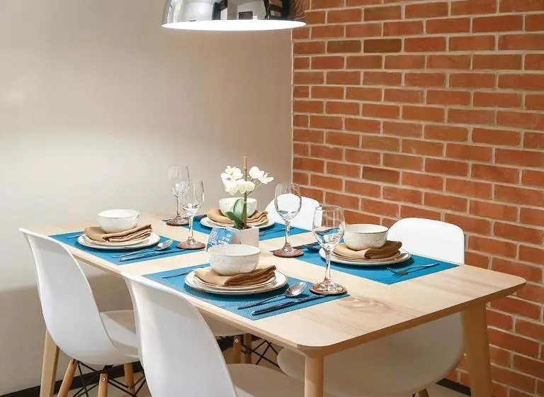 ホテル The Cirque Serviced Residences