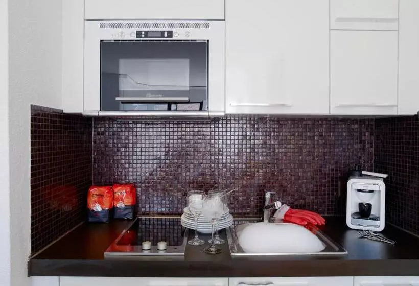 هتل Visionapartments Lausanne Rue Caroline