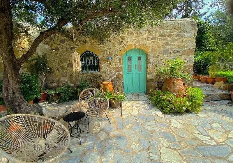 Natura Cottages