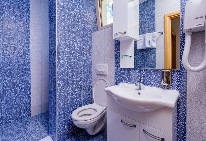 هتل Apartments Jovan