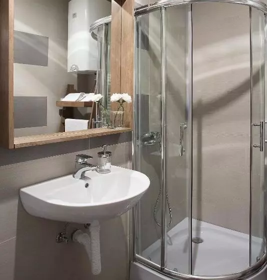 هتل Brzece Center Apartments