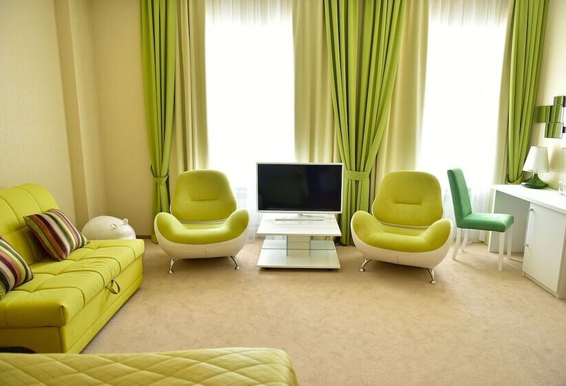 בית מלון כפרי Diplomat