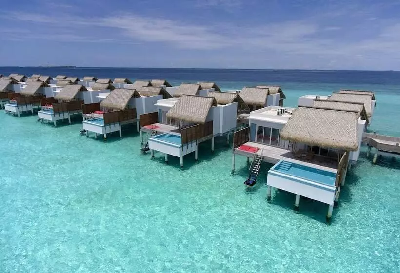Hotelli Emerald Maldives Resort & Spa   All Inclusive