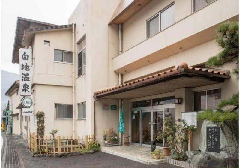 Отель Hakuchi Onsen Konishi Ryokan