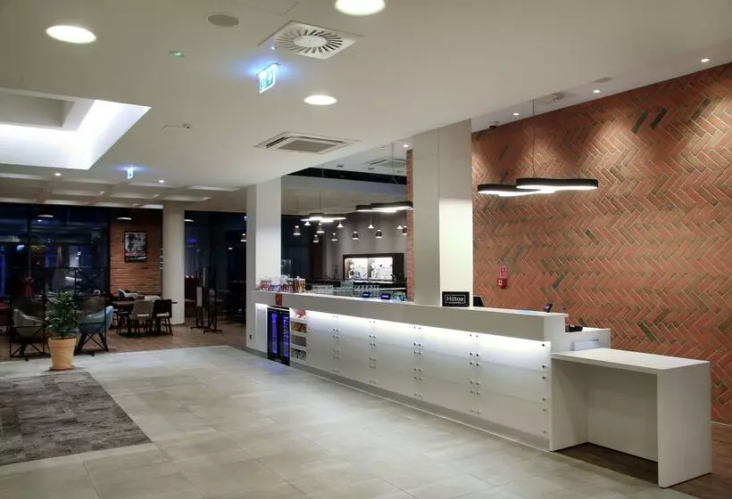 هتل Hampton By Hilton Gdansk Old Town