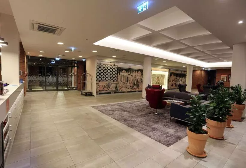 هتل Hampton By Hilton Gdansk Old Town