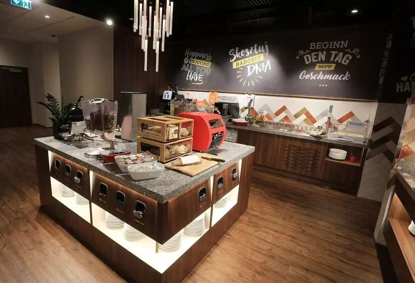هتل Hampton By Hilton Gdansk Old Town