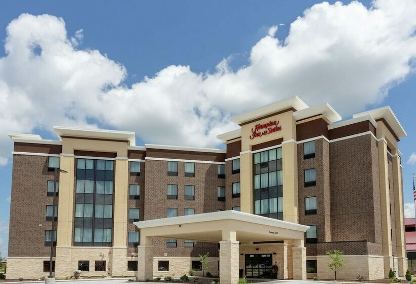 Отель Hampton Inn & Suites Burlington