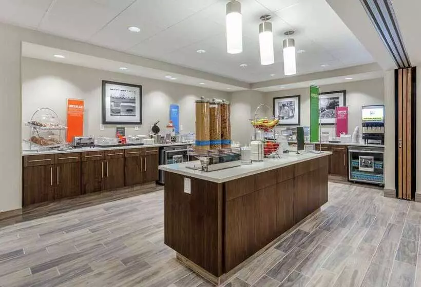 ホテル Hampton Inn & Suites Burlington