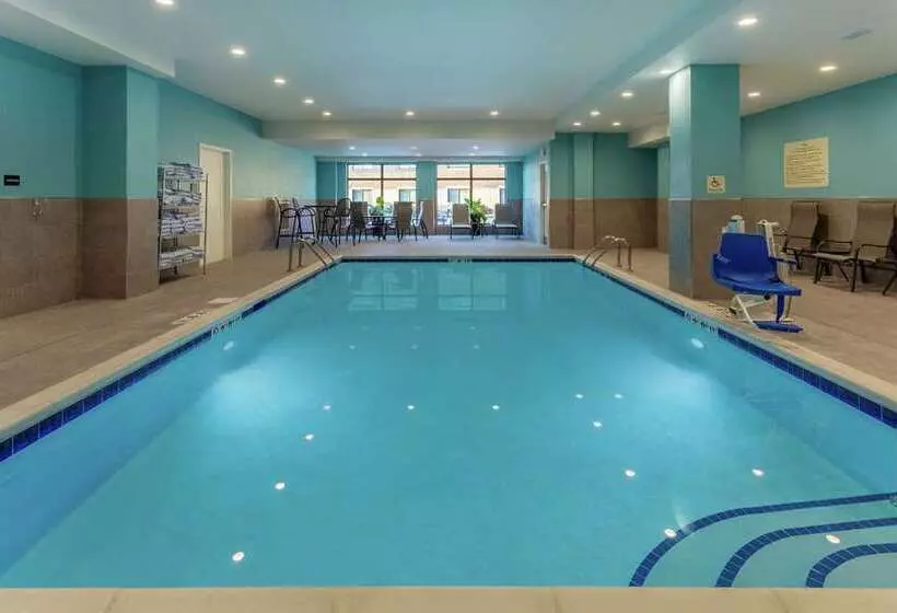 ホテル Hampton Inn & Suites Burlington