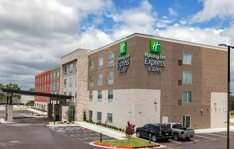 Hotelli Holiday Inn Express & Suites Tulsa South   Woodland Hills, An Ihg