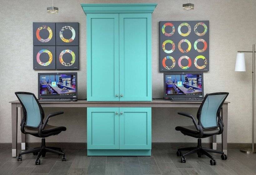 בית מלון כפרי Home2 Suites By Hilton Longmont