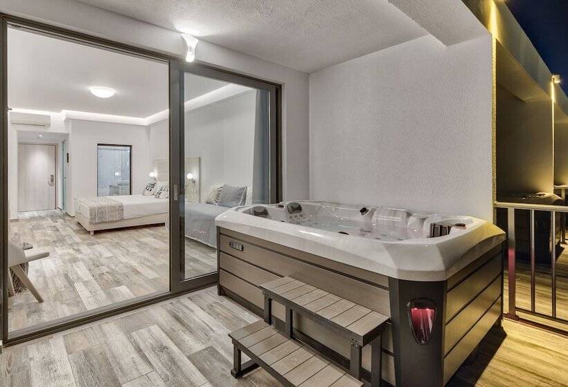 호텔 Mandala Seafront Suites