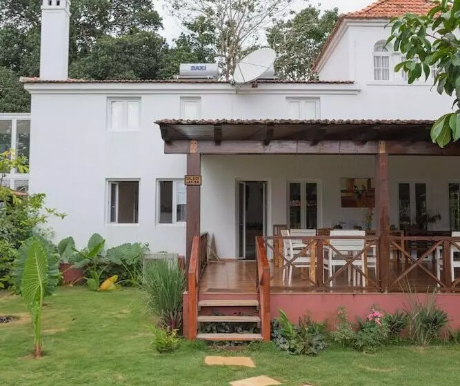 هتل Roça Santo António Ecolodge