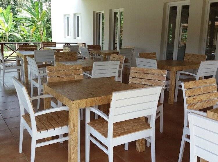 هتل Roça Santo António Ecolodge