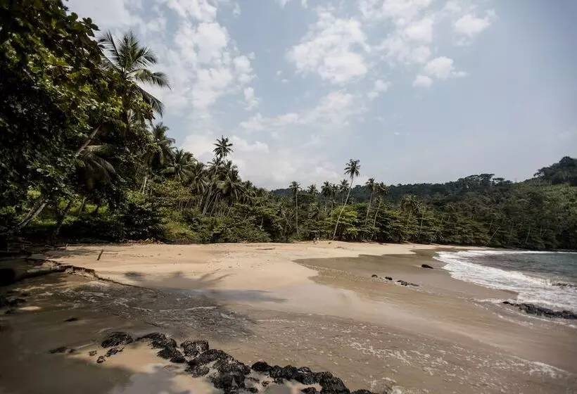 هتل Roça Santo António Ecolodge