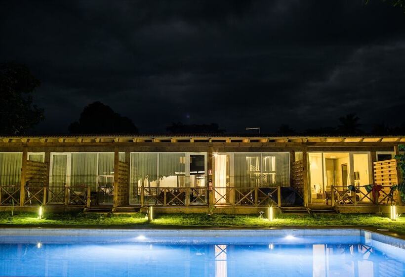 هتل Roça Santo António Ecolodge