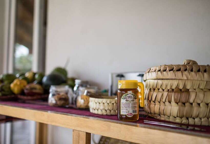 هتل Roça Santo António Ecolodge