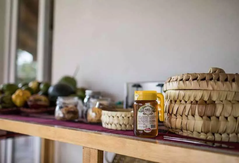 هتل Roça Santo António Ecolodge