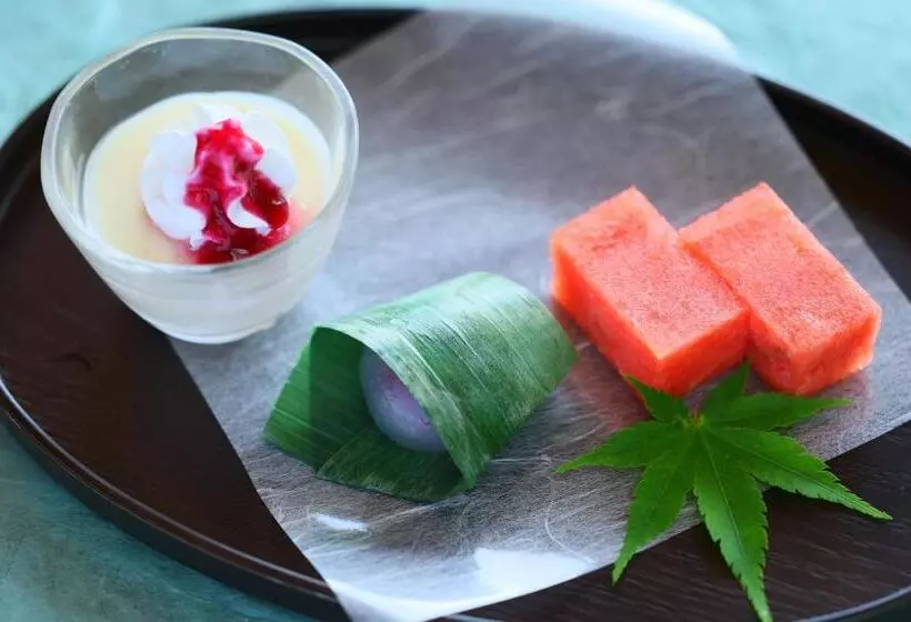 Hotelli Sasakura Onsen Ryuunso